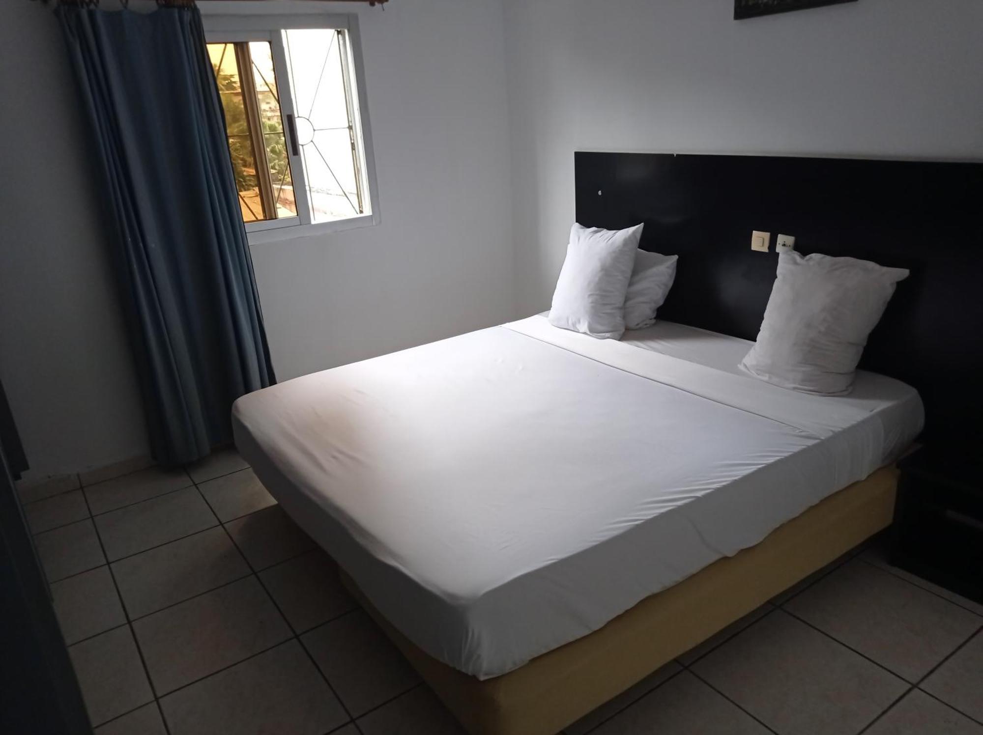 Residence Amann Appartement Et Spa Hammam Sauna Jacuzzi Marcory 외부 사진